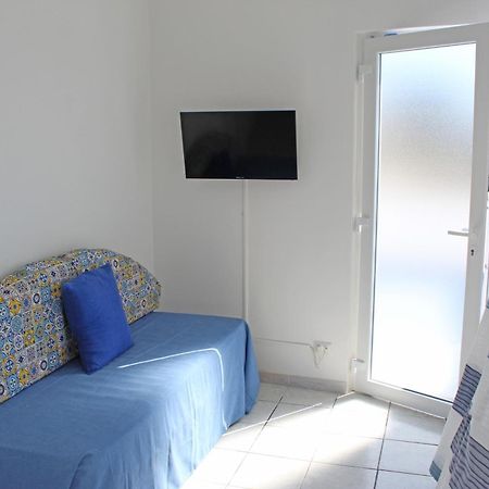 B&B Casa Angelina อนากาปรี ภายนอก รูปภาพ