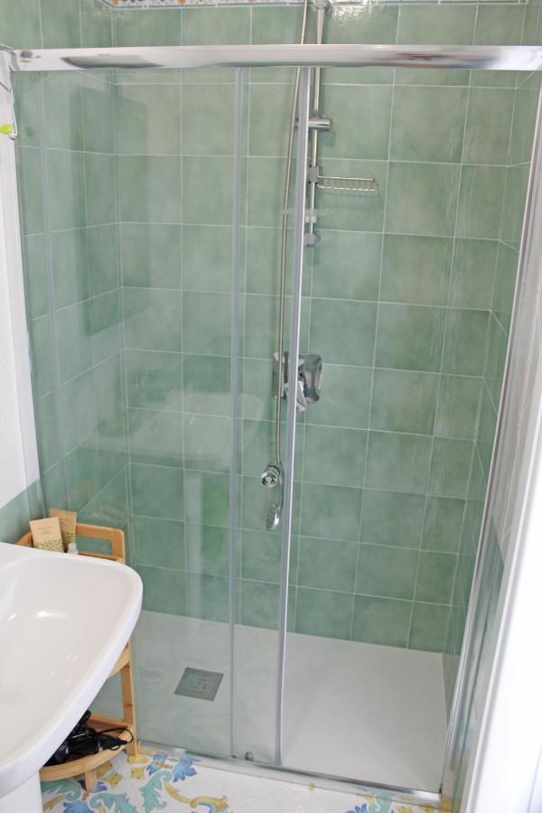 B&B Casa Angelina อนากาปรี ภายนอก รูปภาพ