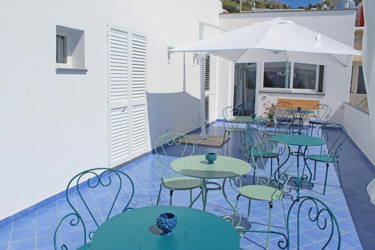 B&B Casa Angelina อนากาปรี ภายนอก รูปภาพ