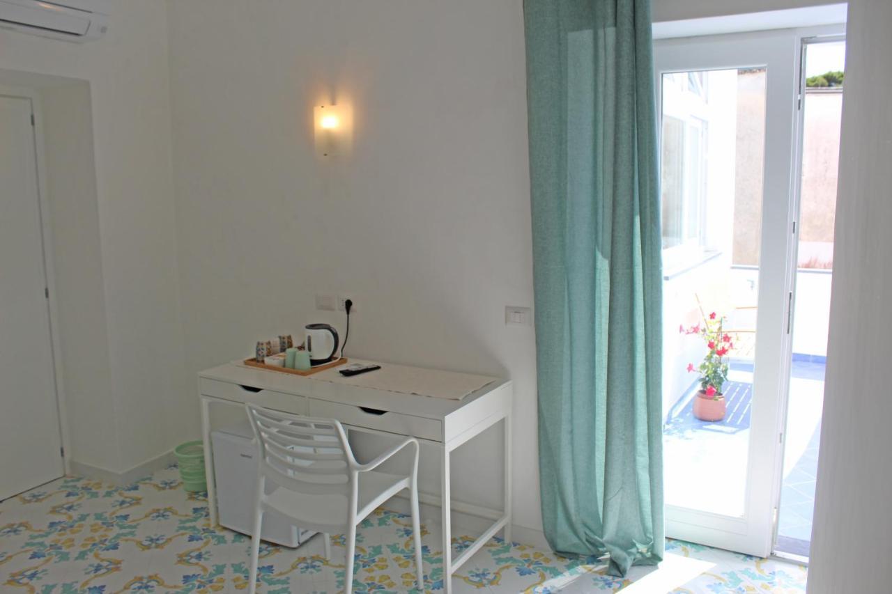 B&B Casa Angelina อนากาปรี ภายนอก รูปภาพ
